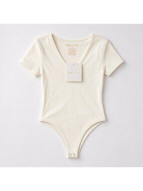 Gypsy + Jade Ribbed Short Sleeve Bodysuit White V-Neck Women’s S/M NWT